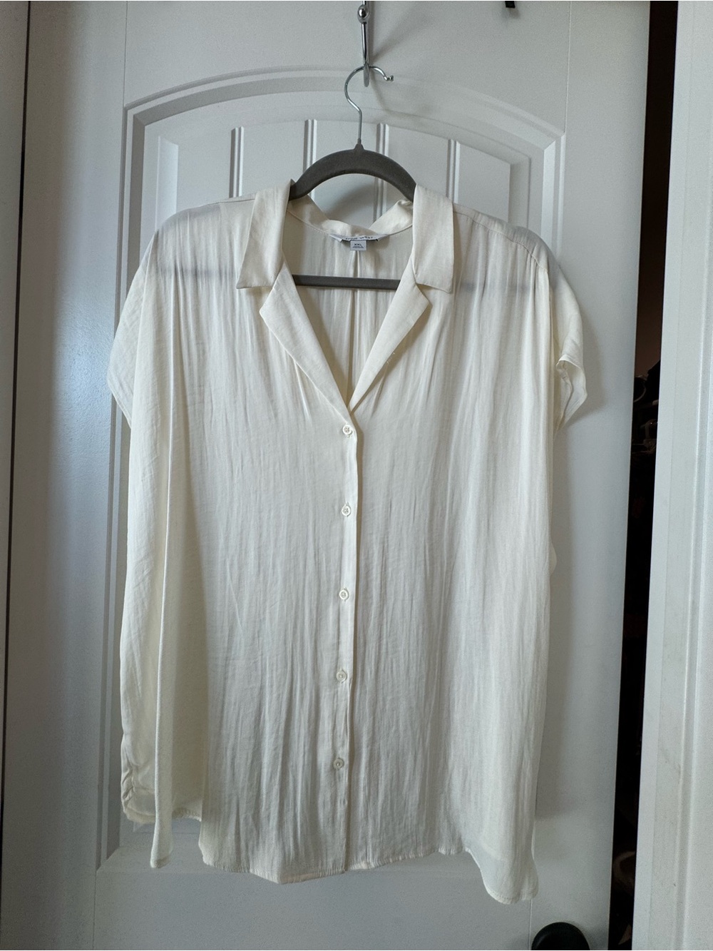 Nine West Cream Short-Sleeve Button-Up Blouse